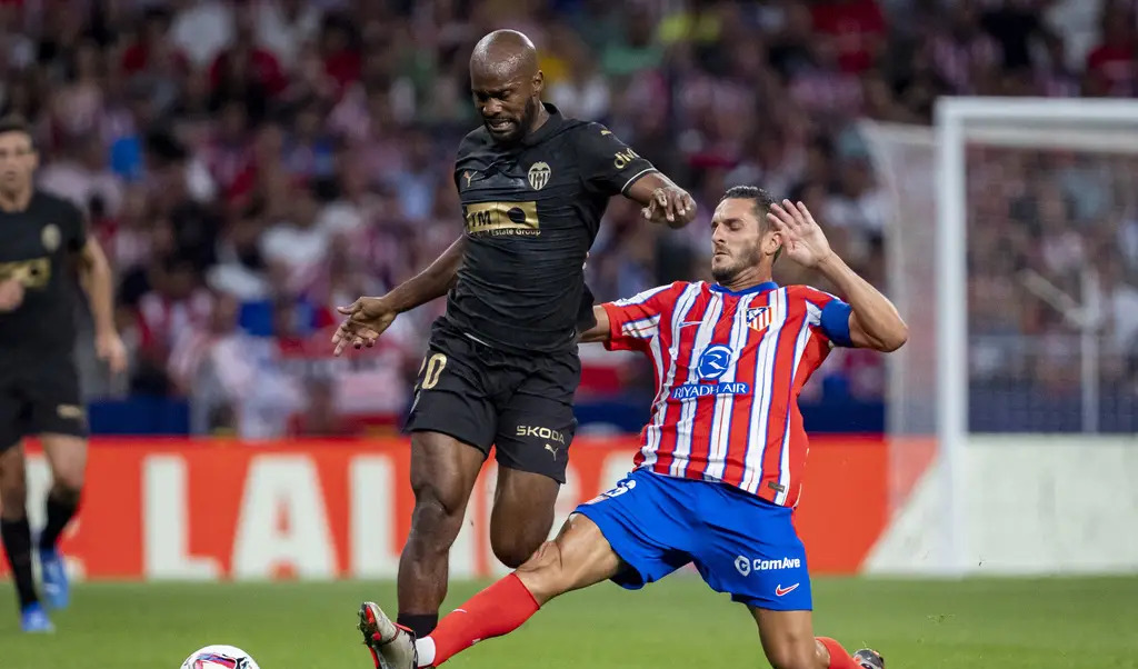 关于马德里竞技欲在客场击败瓦伦西亚，继续保持领先优势的信息