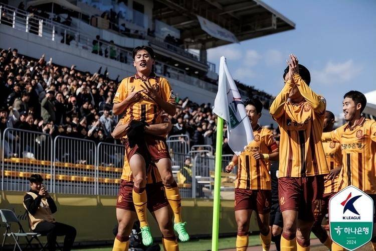 包含首尔FC球员状态回暖，下场比赛或许会有惊喜的词条