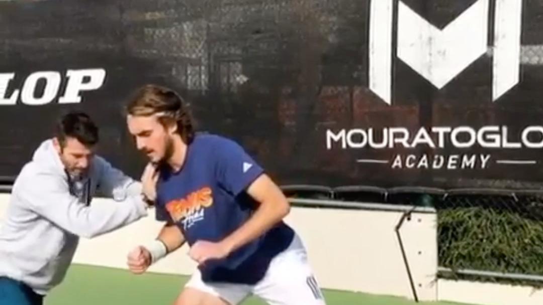 包含日本网球队血洗世界网球队,西西帕斯统治全场的词条 包含日本网球队血洗世界网球队,西西帕斯统治全场的词条