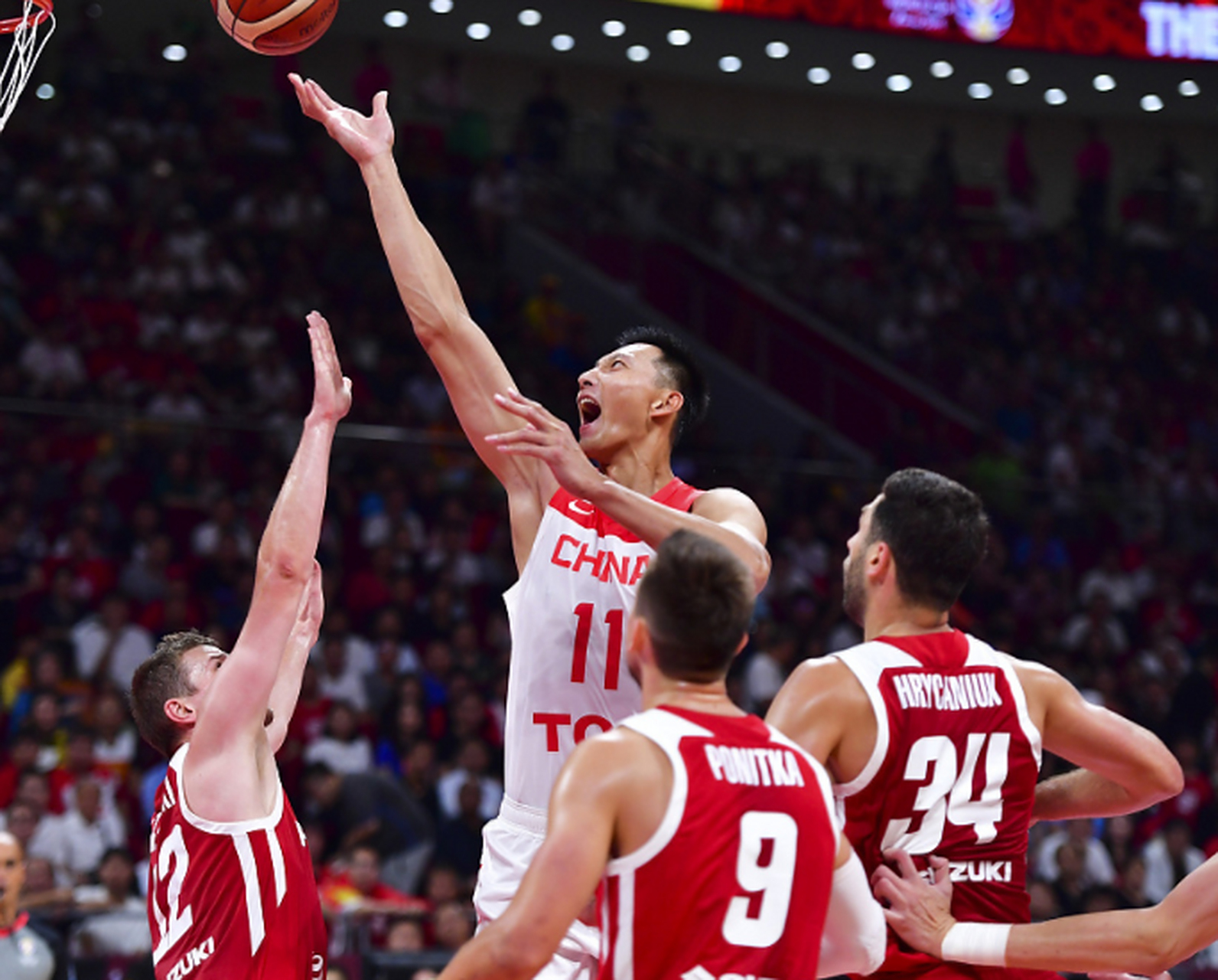 中国乒乓球队轻取波兰乒乓球队,波尔送出助攻 中国乒乓球队轻取波兰乒乓球队,波尔送出助攻