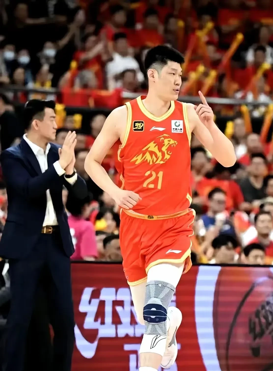 福建队绝杀吉林队，胡金秋惊艳四座的简单介绍