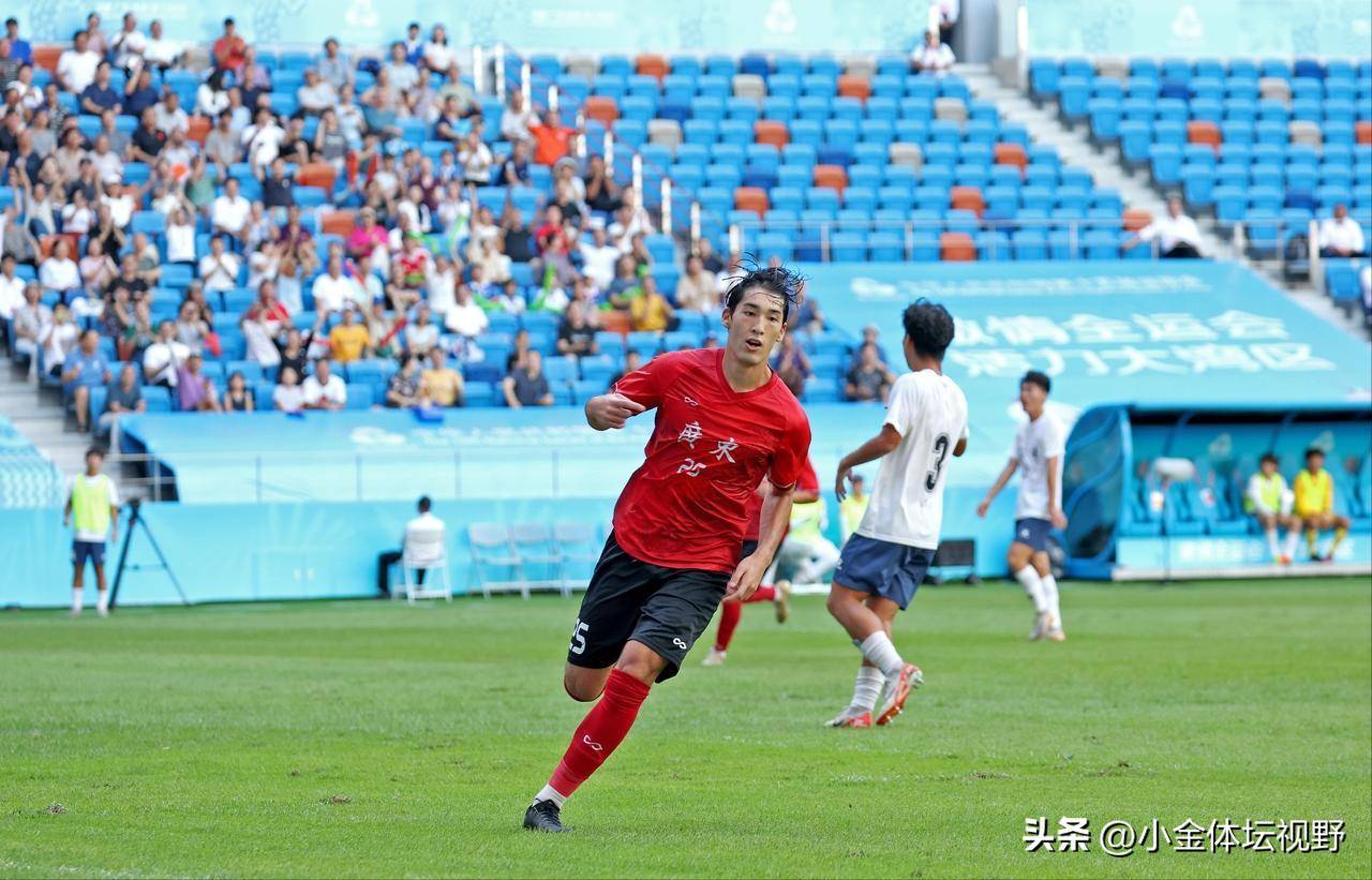 决胜时刻！球队顽强拼搏迎战挑战