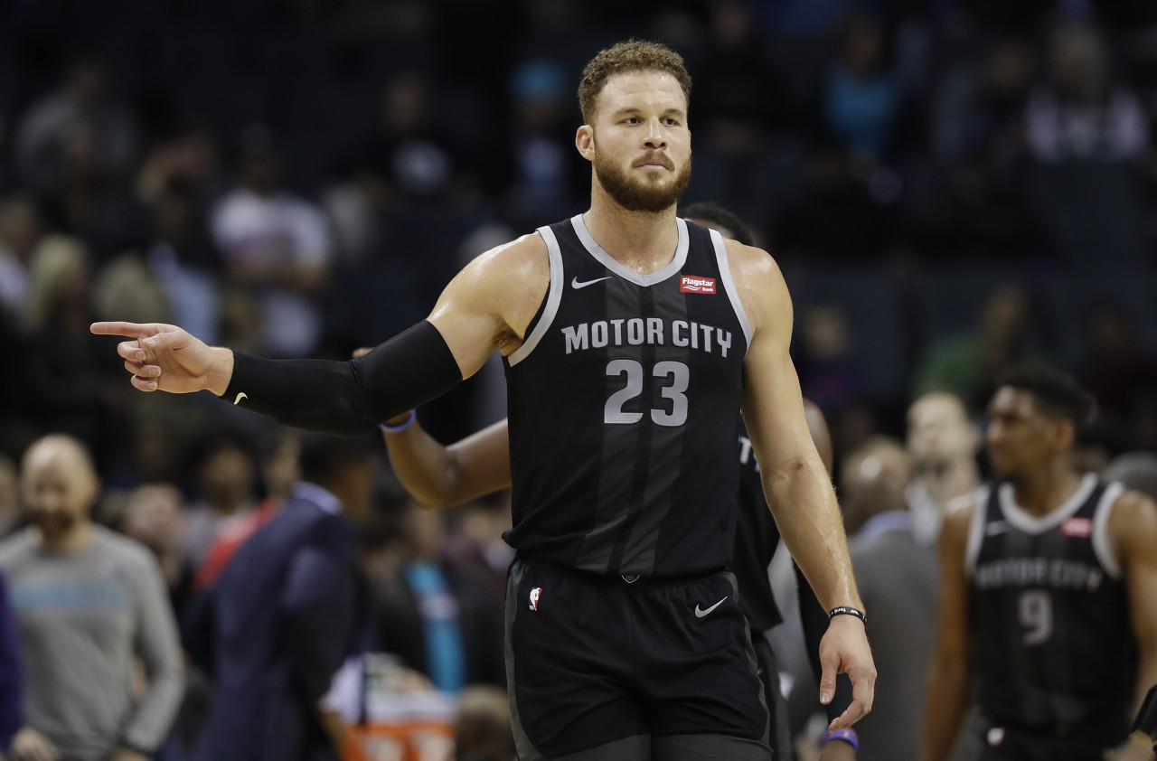 开云下载-包含老鹰队突破困境，拿下关键胜利的词条