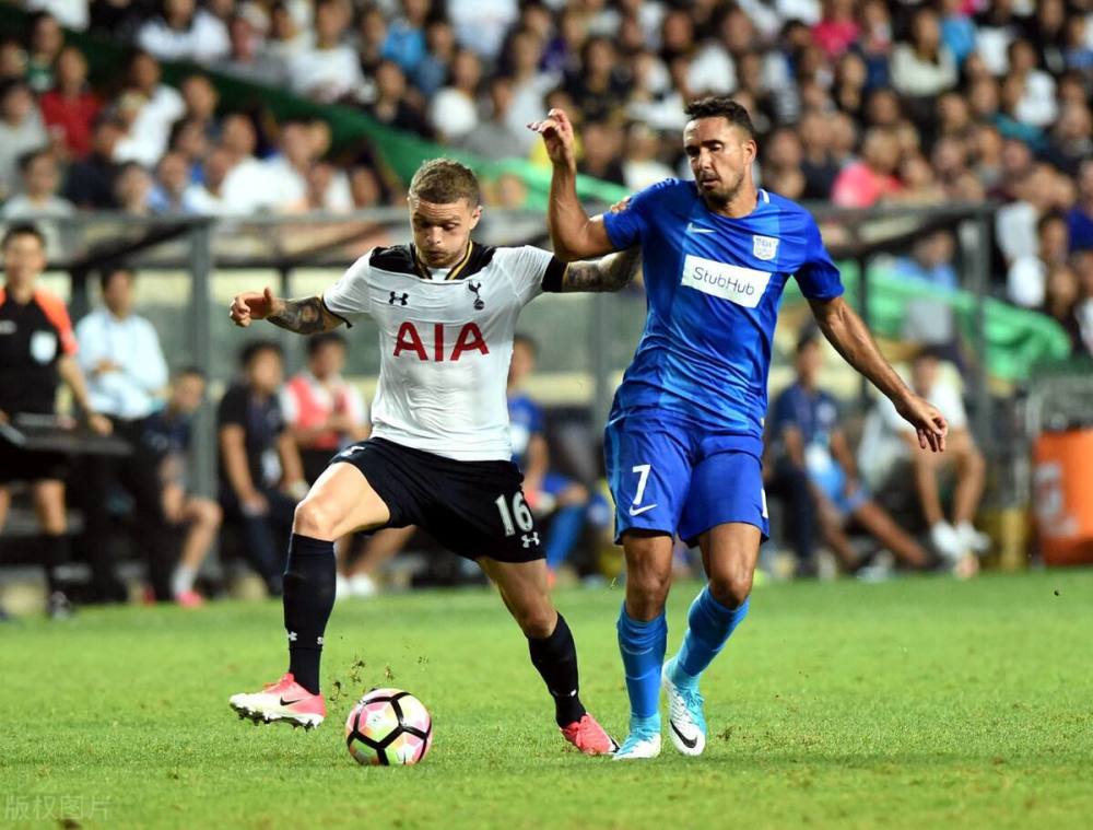 关于米卢斯队在比赛中全力以赴，实现关键胜利的信息