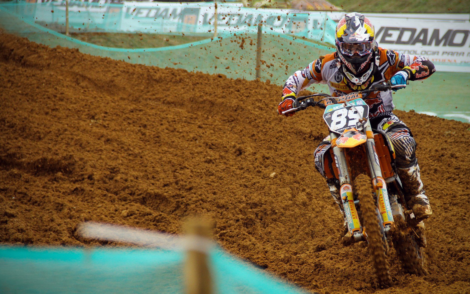 意甲焦点战之夜，斯通斯持续制造杀伤，改写比赛格局