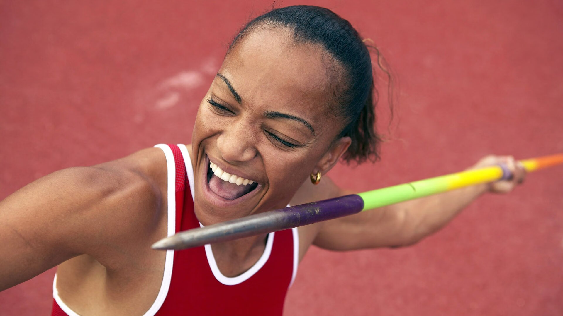 欧冠淘汰赛焦点战，AC米兰的西班牙收割者传奇