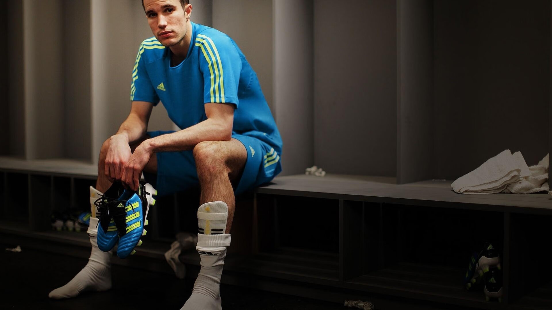 一刃孤锋,Knight的单带哲学如何撕裂TL的战术迷雾,在入围赛的刀尖上重写CFO的败局